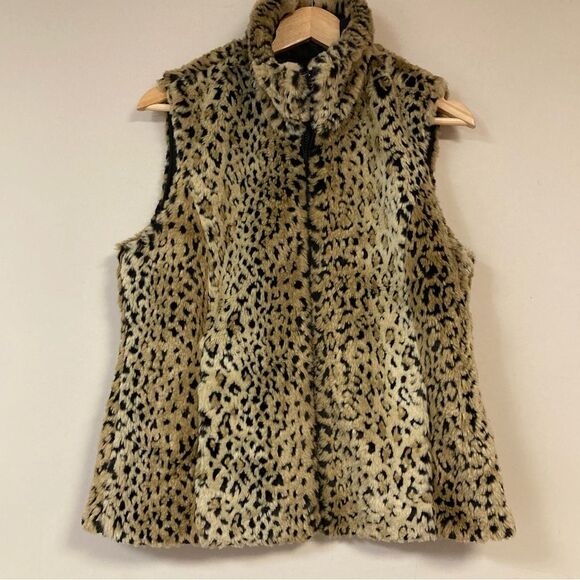 Leopard Faux Vegan Fur Vest Women’s Small Reversible Fall Cozy Fuzzy Brown Black - Picture 1 of 10